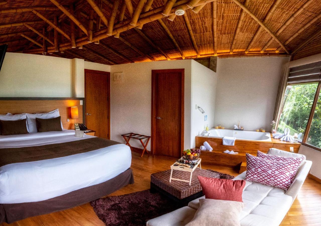 Hillary Nature Resort & Spa All Inclusive Arenillas Extérieur photo